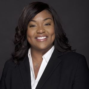 Meet your Posher, Johnika